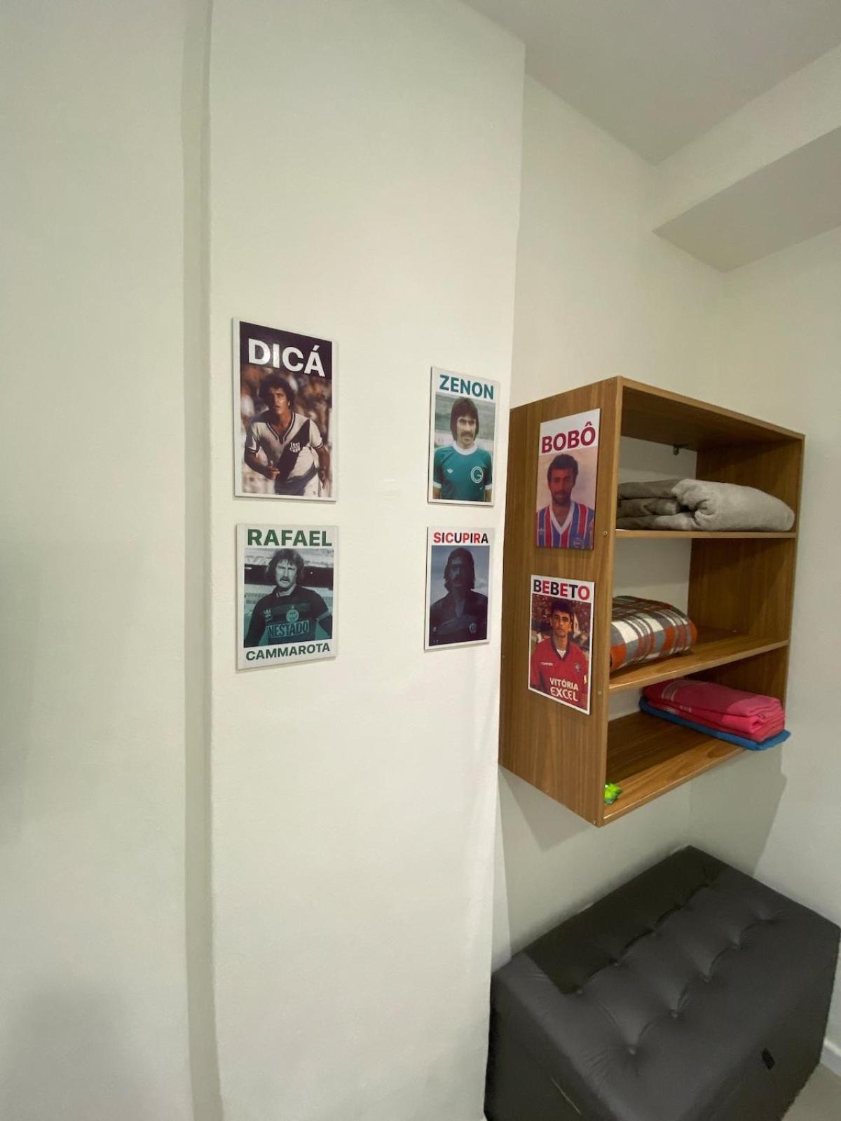 In Rio-cinelandia Iii O Futebolistico Apartamento *